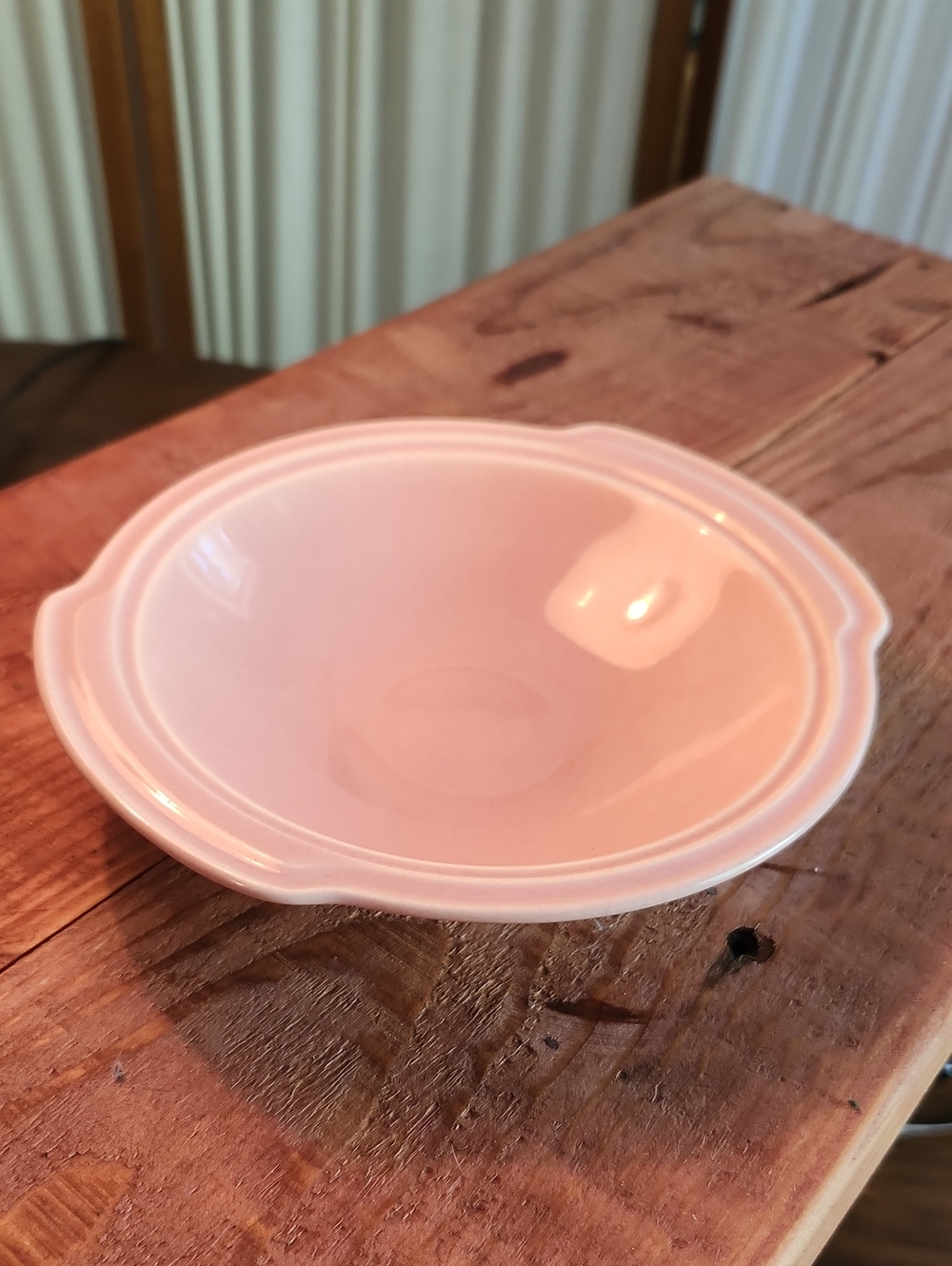 Vintage Vernon Kilns Ultra California Pink Lugged Chowder Bowl Mid Century Moder